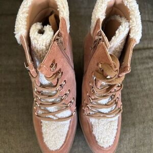 Jessica Simpson women's Shearling-Lined Boots